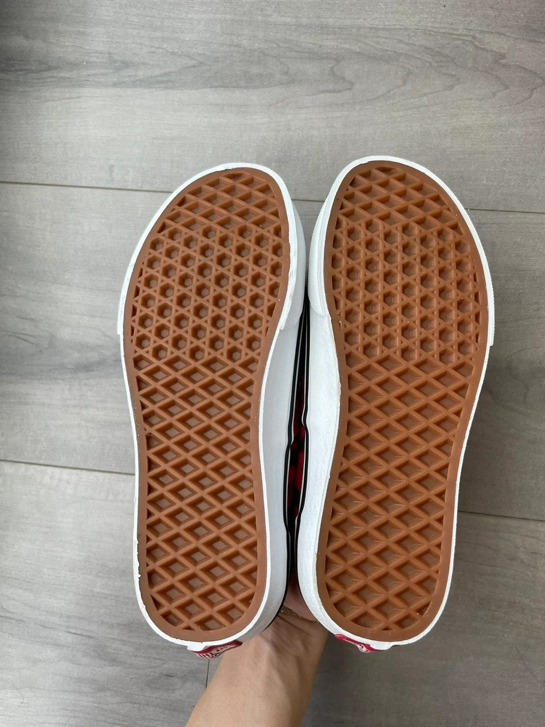 Vans Era Tie Dye Red/Black US Men's 4 / Women's 5.5 image indicator(6)