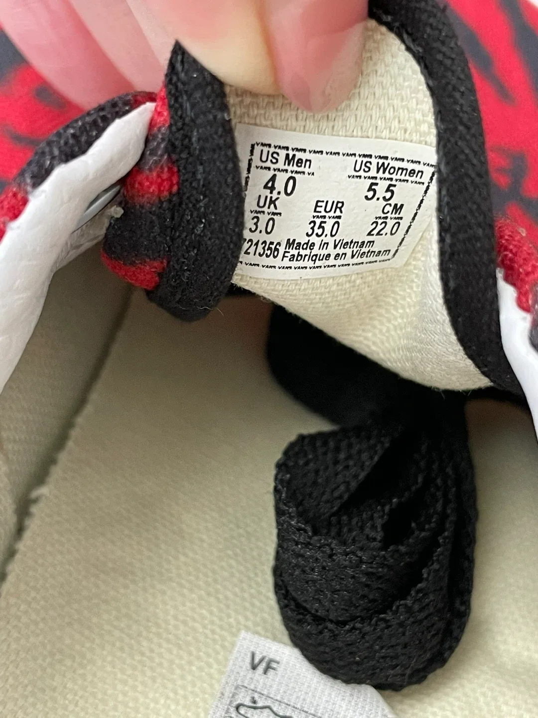 Vans Era Tie Dye Red/Black US Men's 4 / Women's 5.5 image indicator(4)