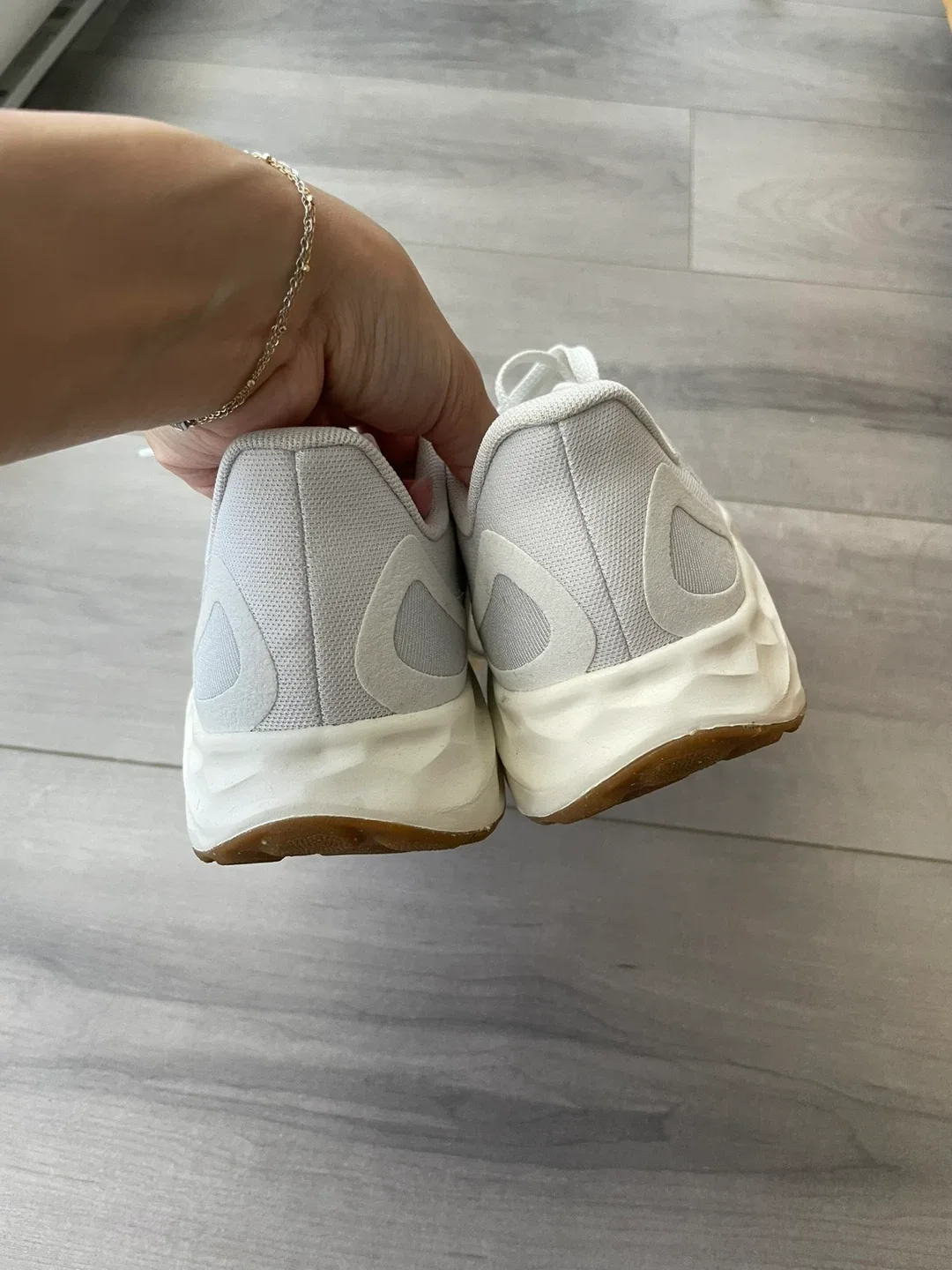 New Balance WARISEG4 Women's Running Shoes - US 6.5 image indicator(6)