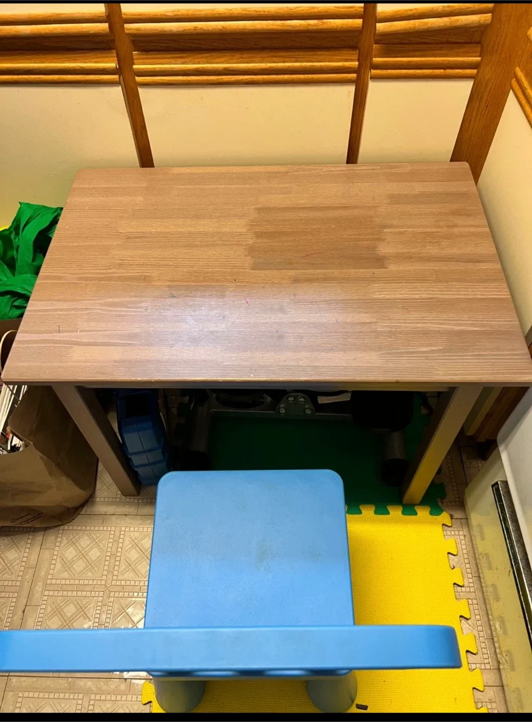 Kids Wooden Table image indicator(2)