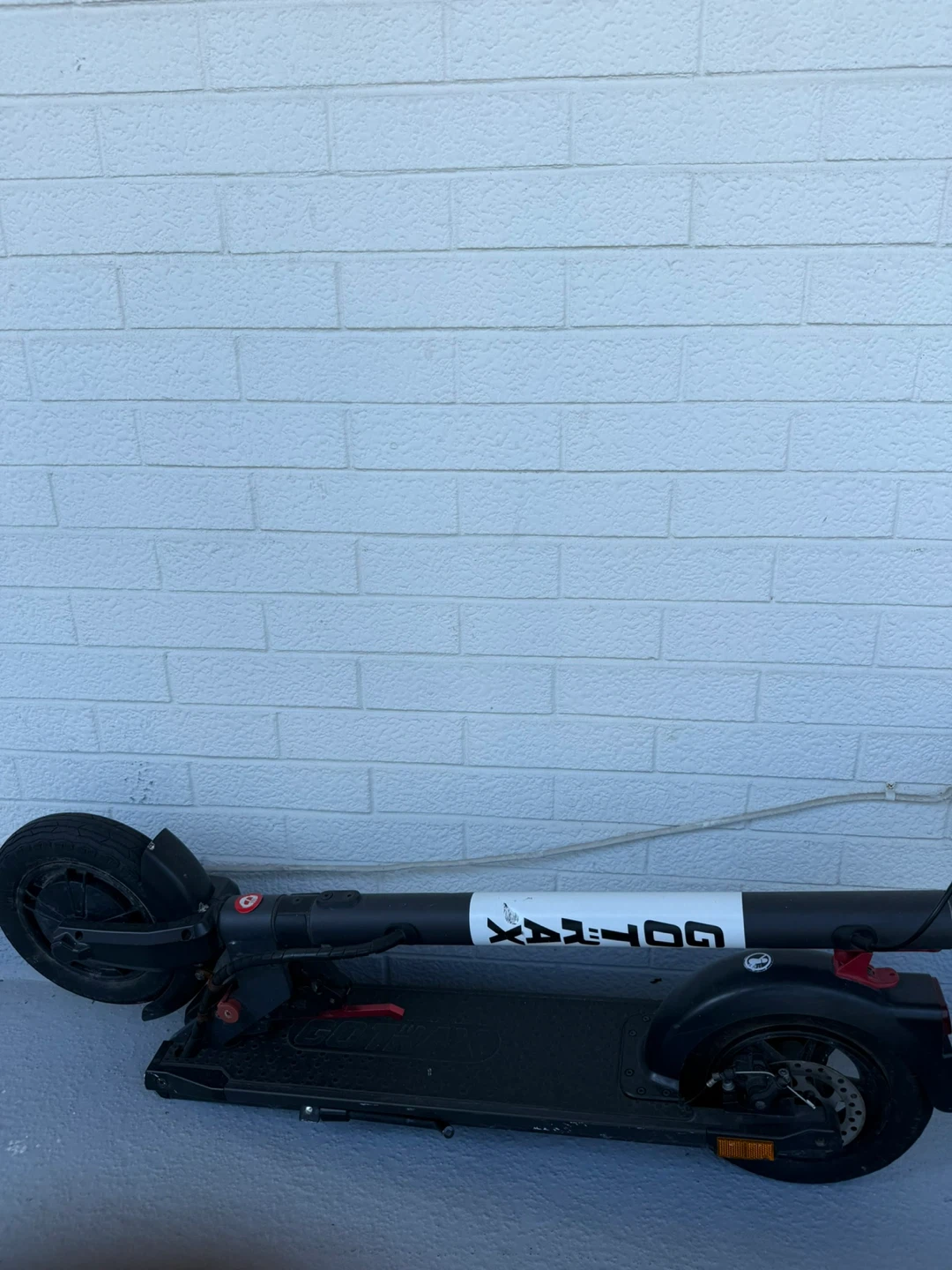 Gotrax Electric Scooter - photo 3