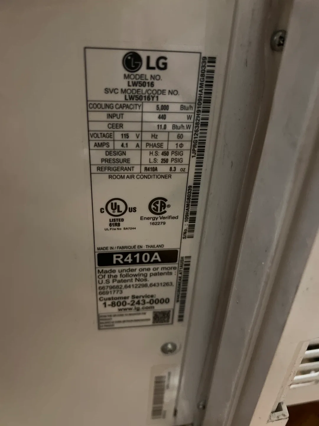LG LW5016 5,000 BTU Window Air Conditioner