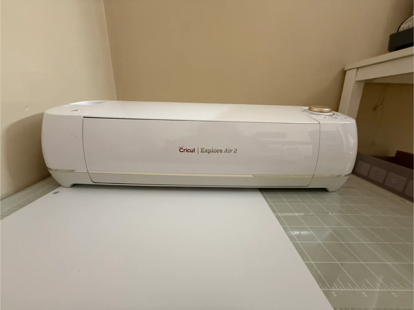 Cricut Explore Air 2 Cutting Machine