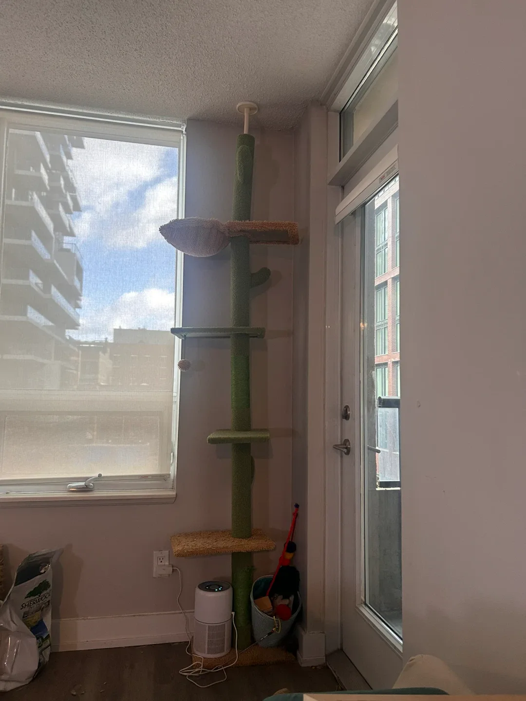 Cat Tree Tower - Green Cactus Design
