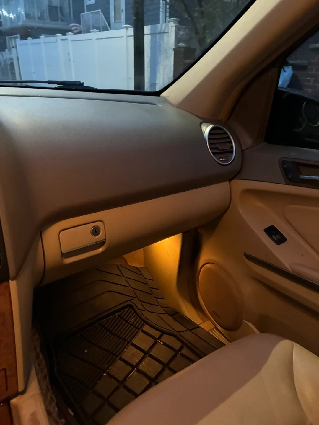 Mercedes-Benz ML350 4matic image indicator(5)