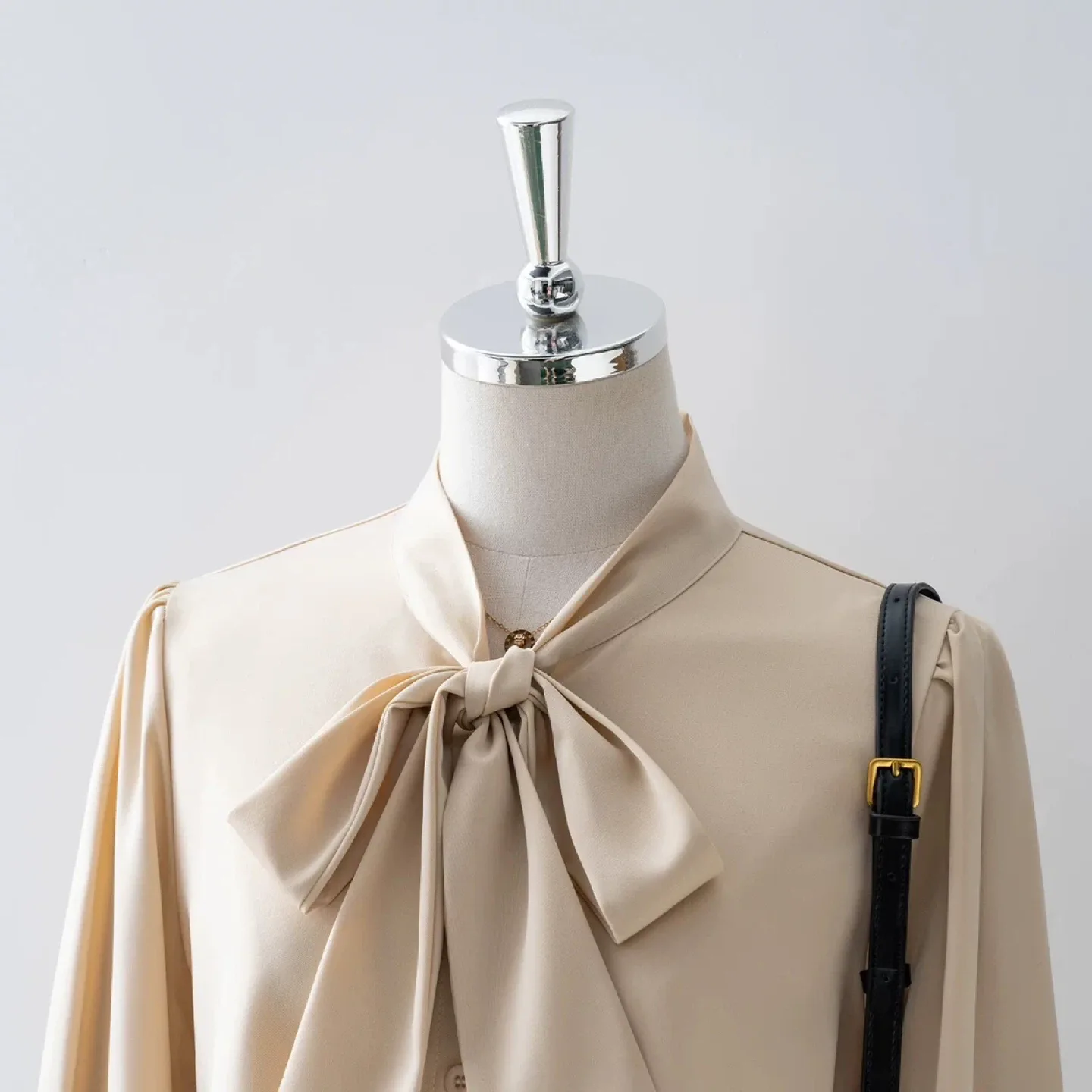 Beige Bow Tie Blouse image indicator(2)