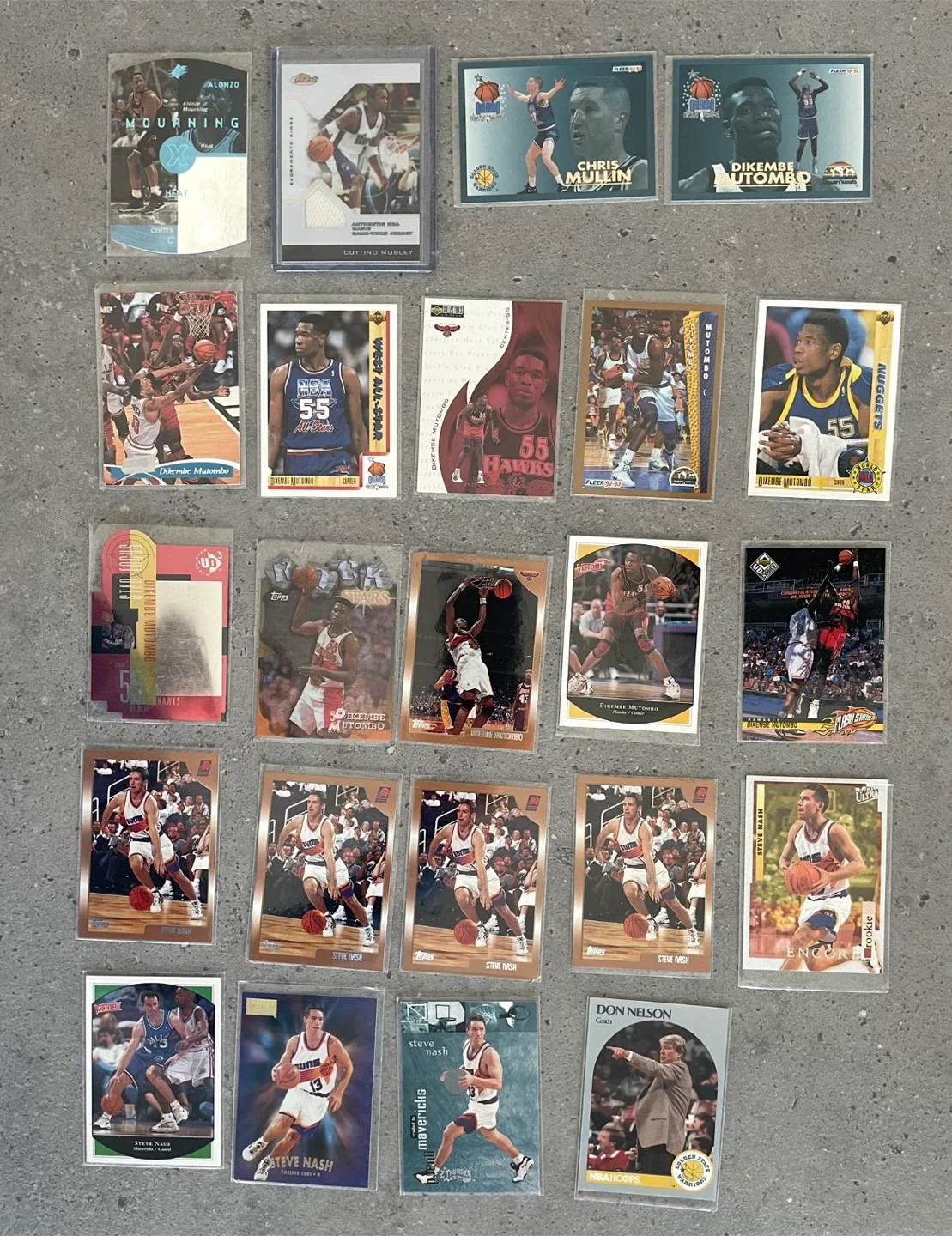 Vintage Basketball Trading Cards Collection image indicator(8)