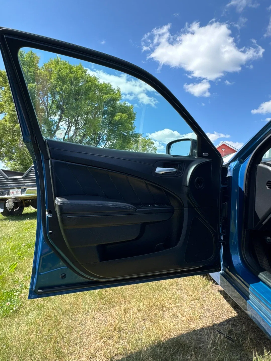 Interior ✅🧽( detailing) that comes to you image indicator(5)