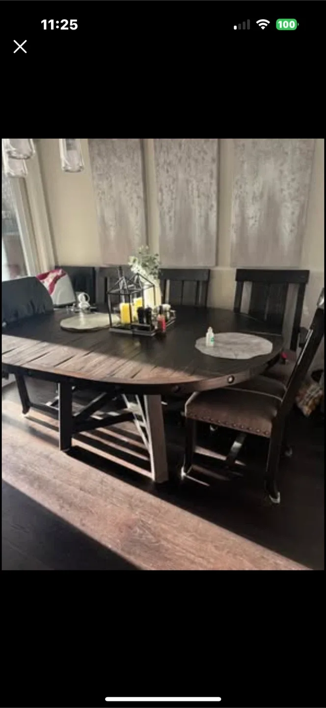 Urban Barn Round Wooden Dining Table with 6 Chairs image indicator(4)