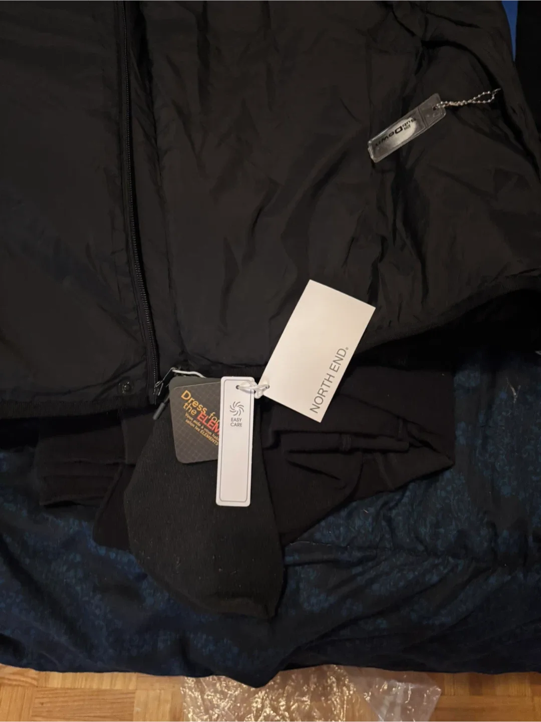 North End Sport Black Puffer Jacket image indicator(6)