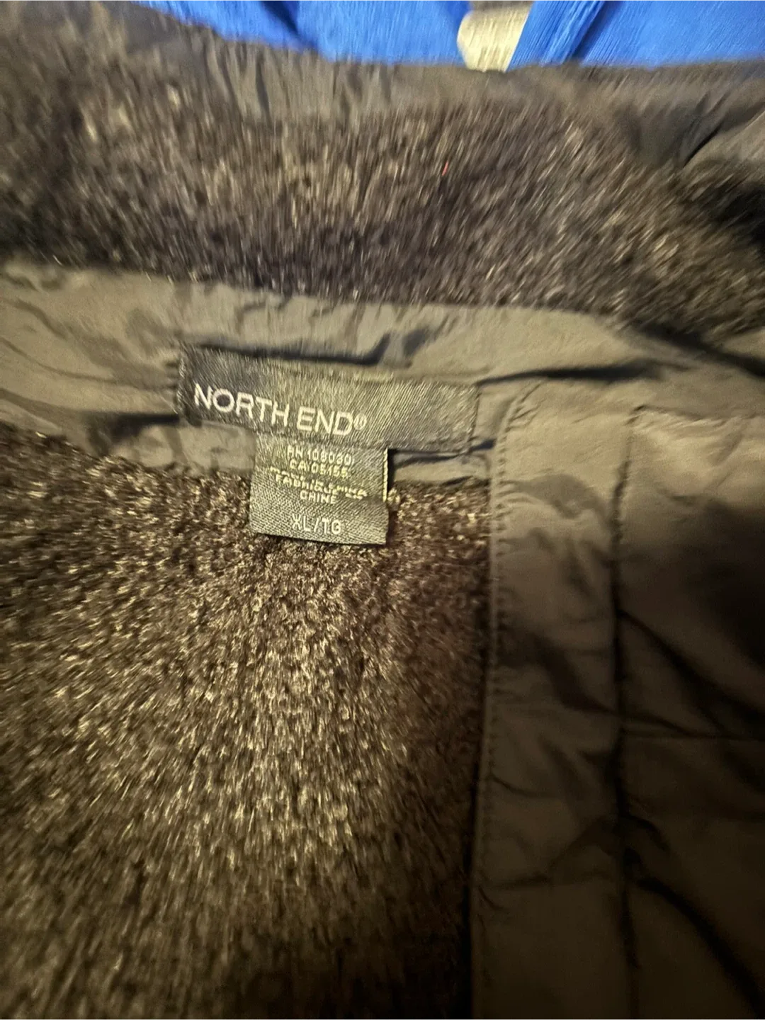 North End Sport Black Puffer Jacket image indicator(9)