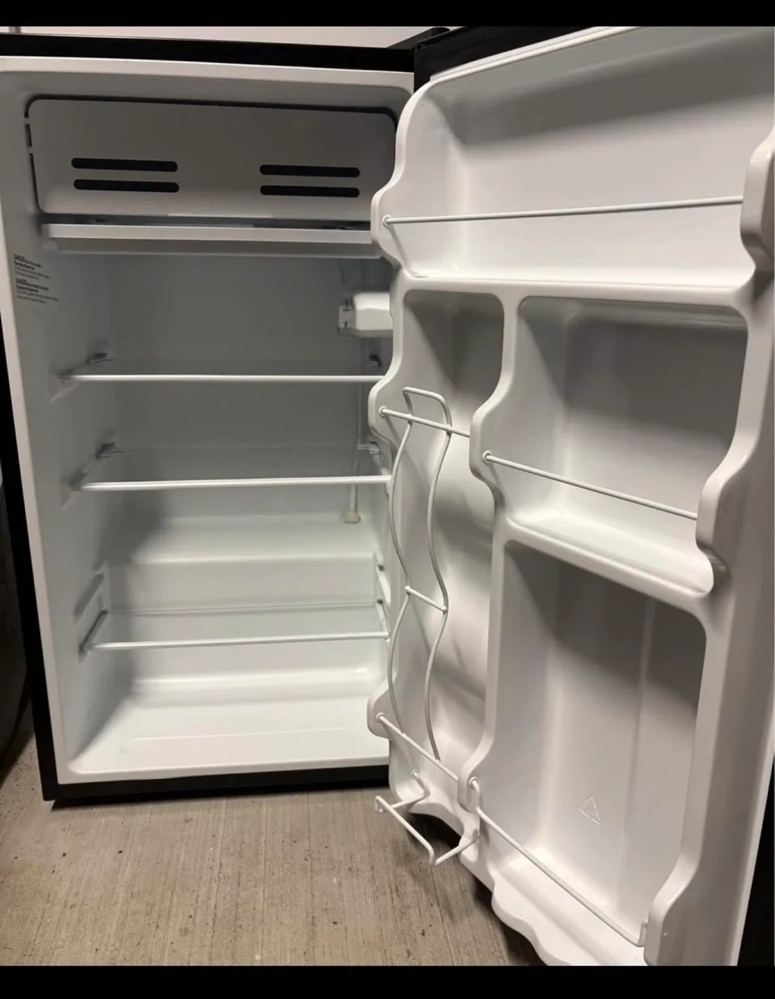 3.3 CU. FT. refrigerator