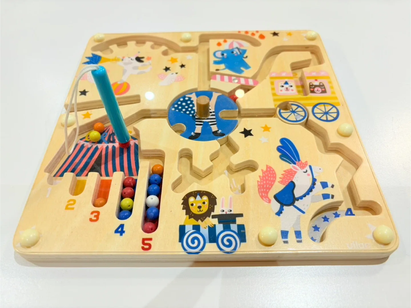 Montessori Wooden Magnetic Maze Toy image indicator(2)
