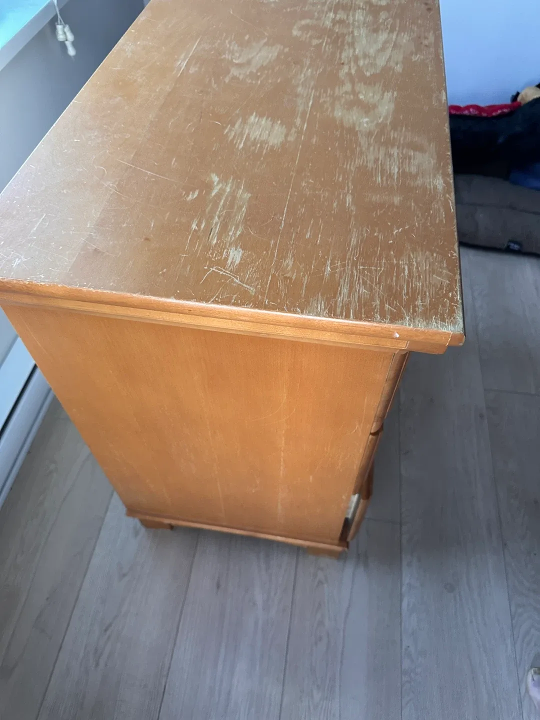 Wooden 3- Drawer Dresser image indicator(5)