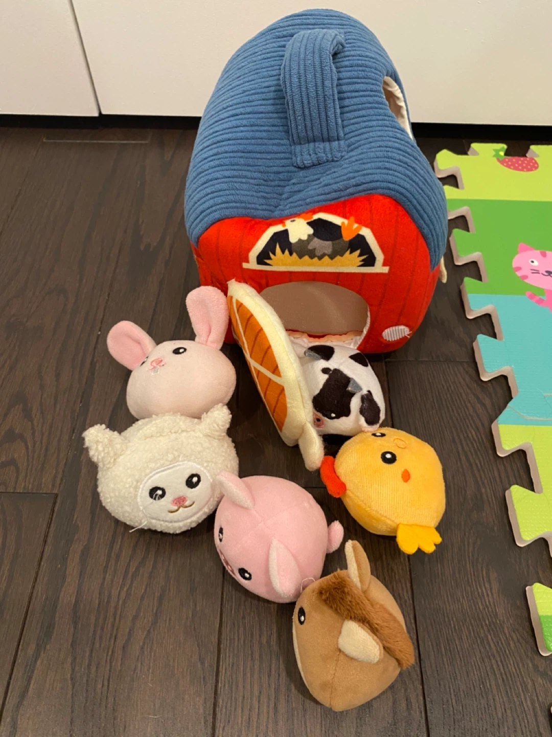 Hahaland Montessori farm house and animals