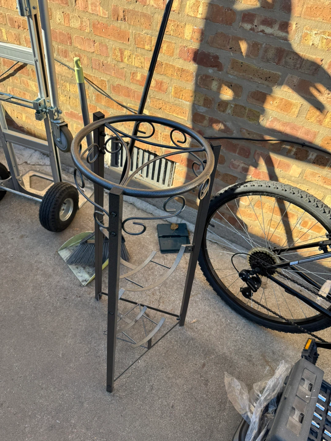 Metal water gallon stand  - 12" Diameter, 36" Height - photo 2