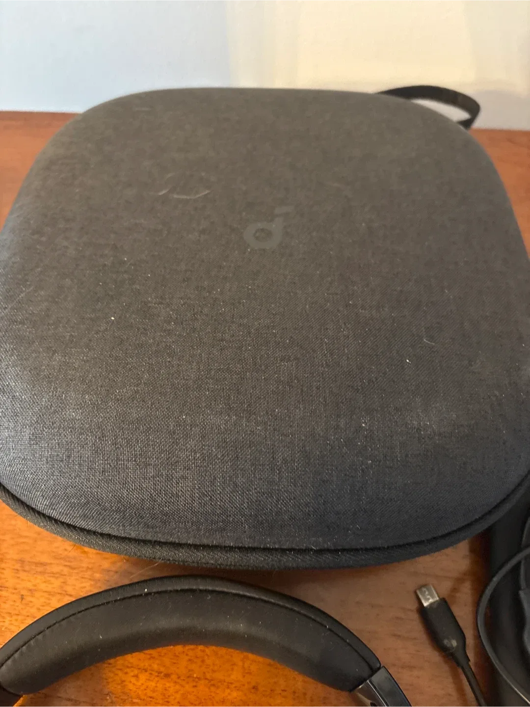 Soundcore Life Q20 Wireless Noise Cancelling Headphones image indicator(6)