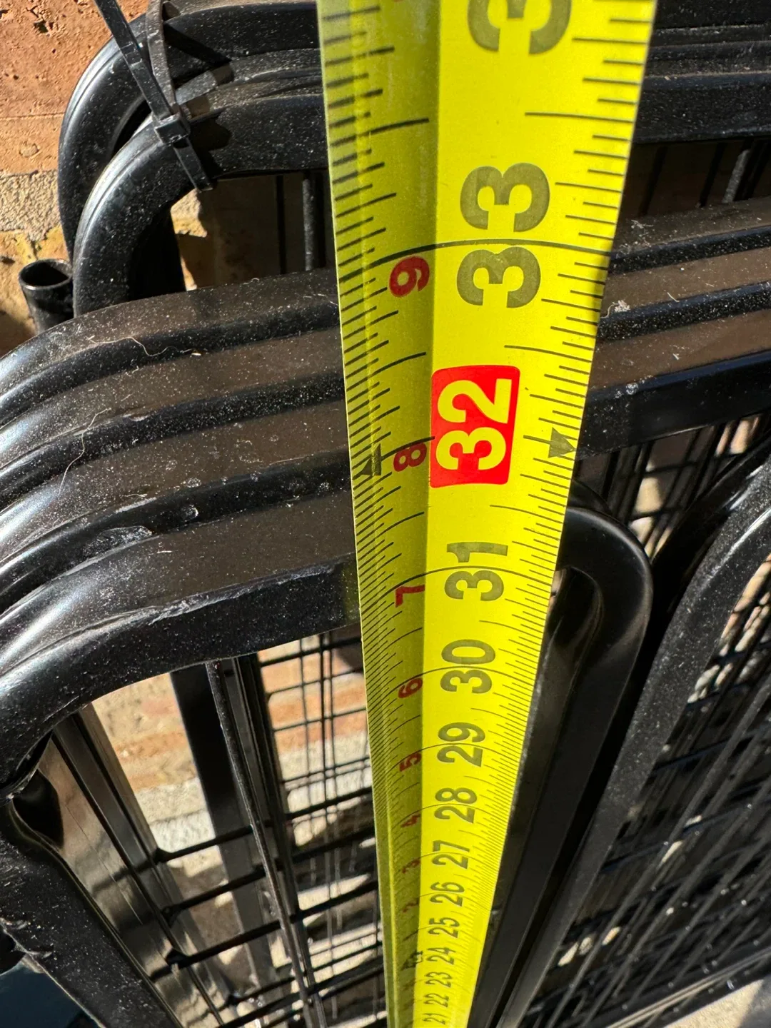 Black Metal Dog Exercise Pen - 32x26" image indicator(4)