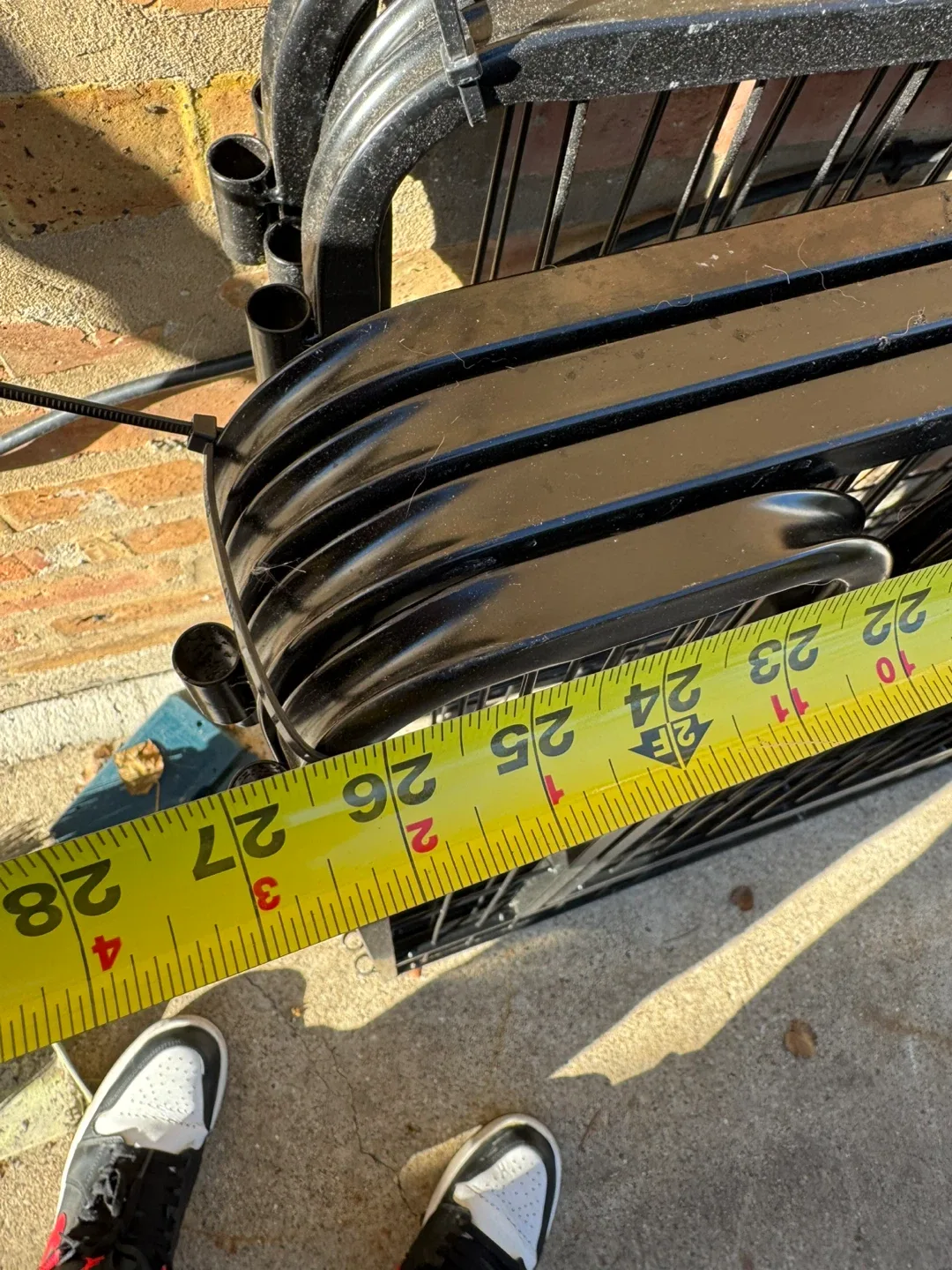 Black Metal Dog Exercise Pen - 32x26" image indicator(3)