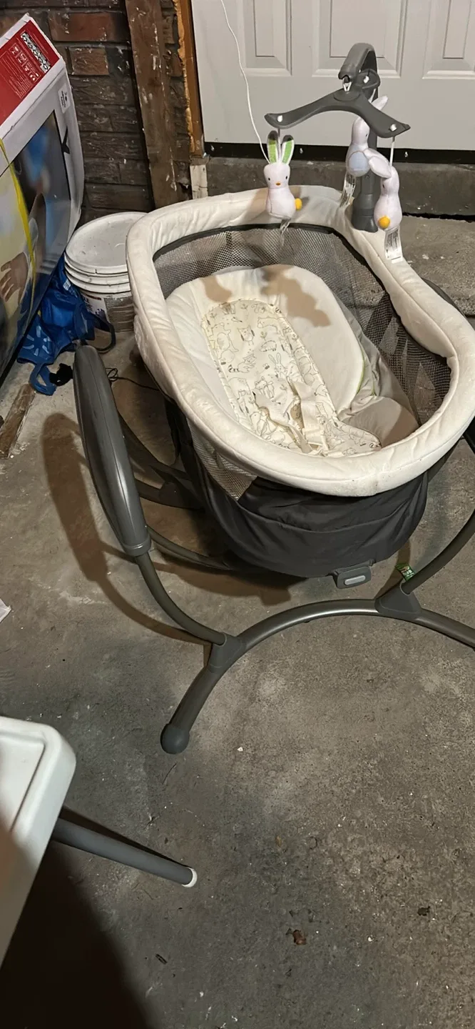 Graco Baby Swing image indicator(3)