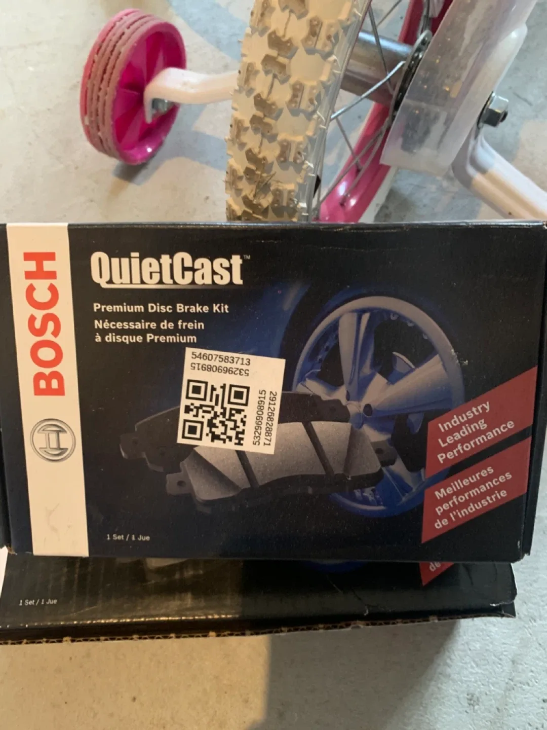 NIB Bosch QuietCast Premium Disc Brake Kit - Front and Rear image indicator(4)