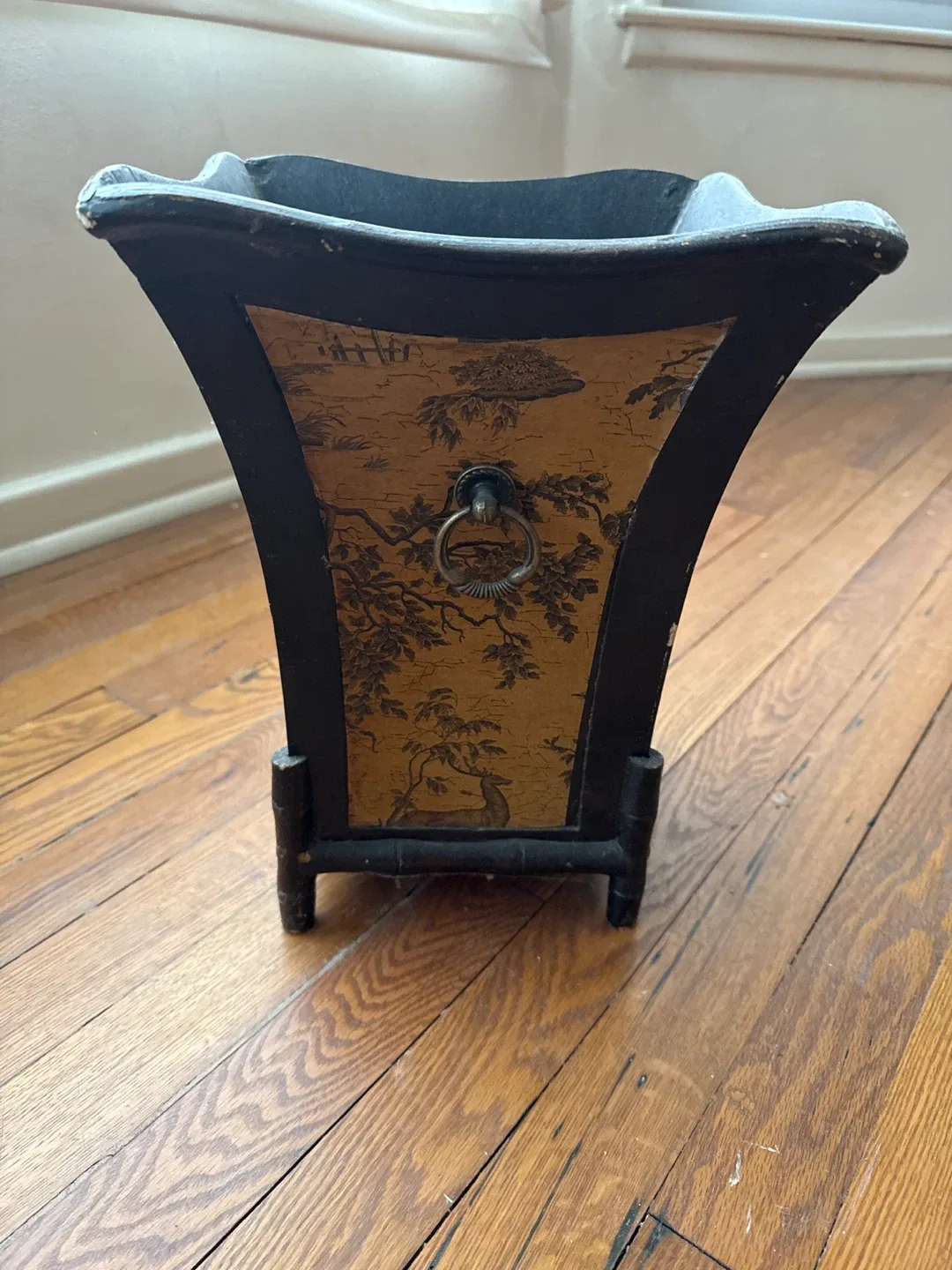 Vintage Style Decorative Planter