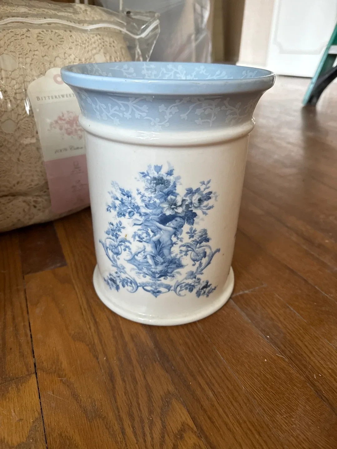 Bittersweet White & Blue Ceramic Bin