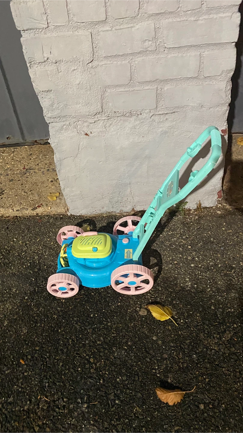 Bubble Lawn Mower - Kids Pretend Play - photo 3