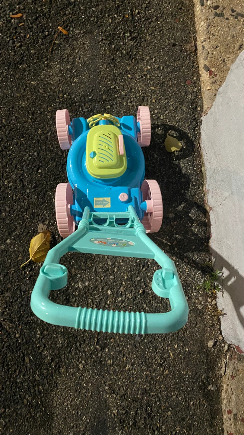 Bubble Lawn Mower - Kids Pretend Play - photo 2