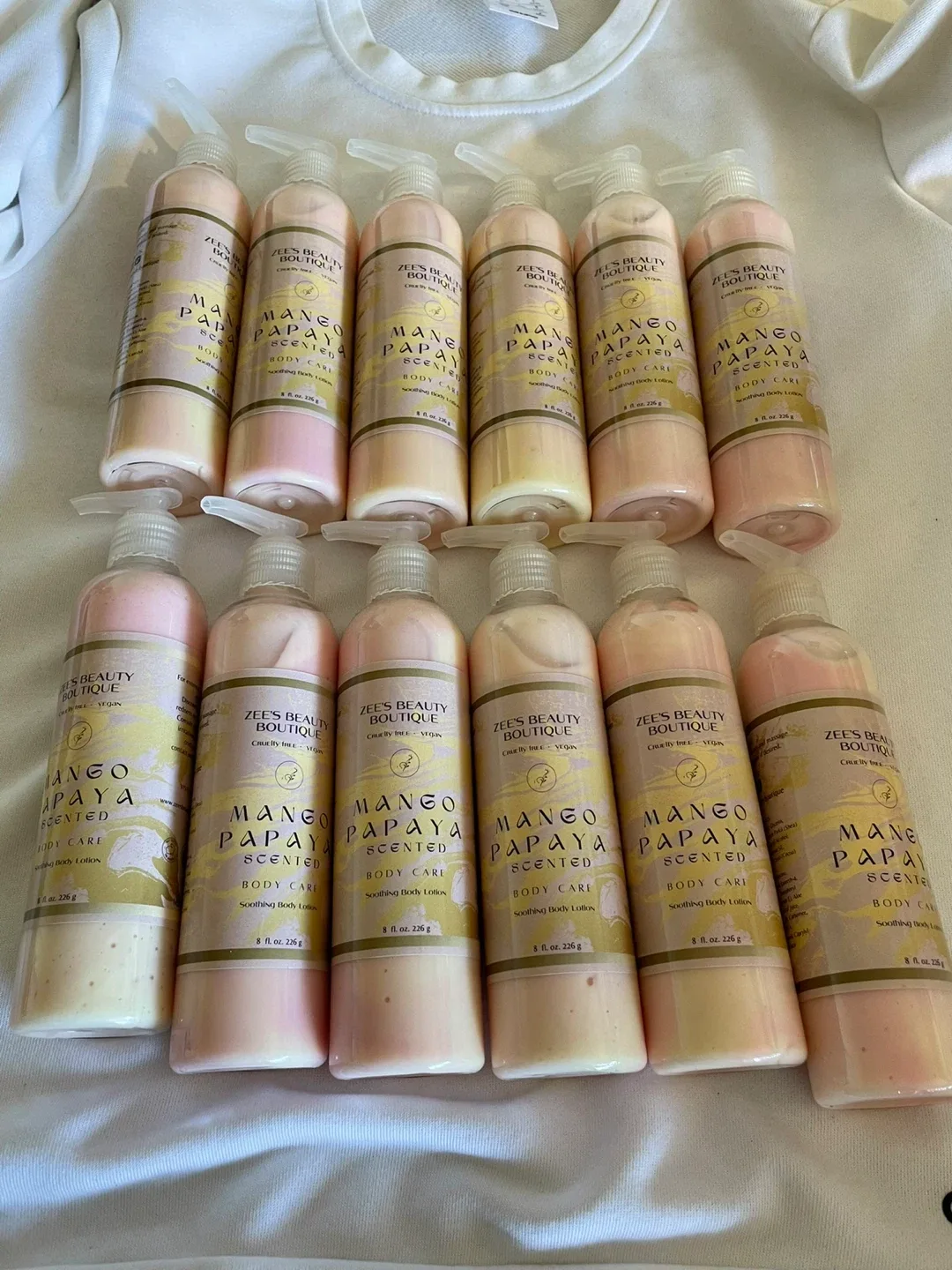 Zee's Beauty Boutique Mango Papaya Lotion image indicator(2)