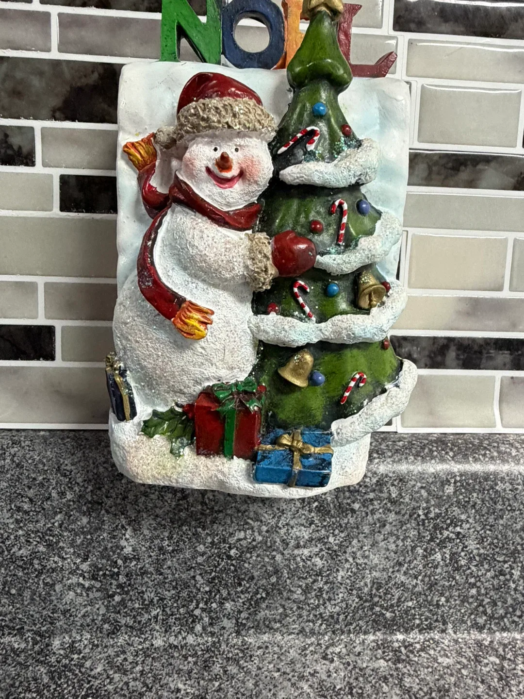 Christmas Snowman Outlet image indicator(4)