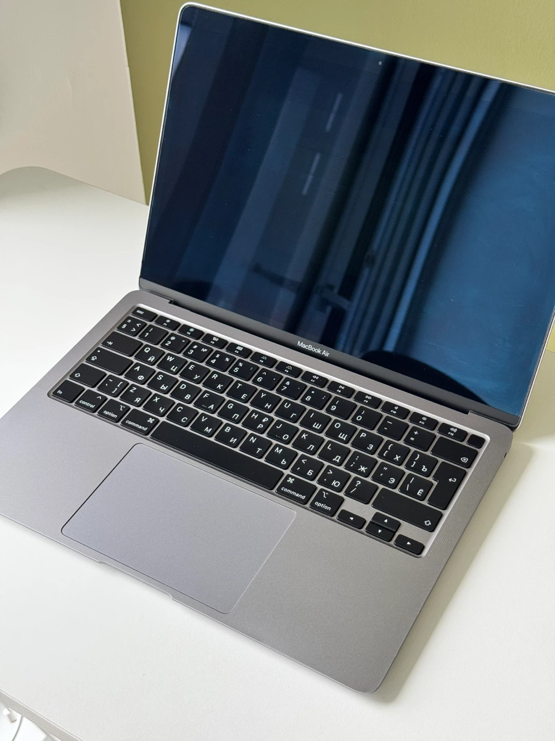 MacBook Air 13” (2020, Intel, 250 GB) - photo 2