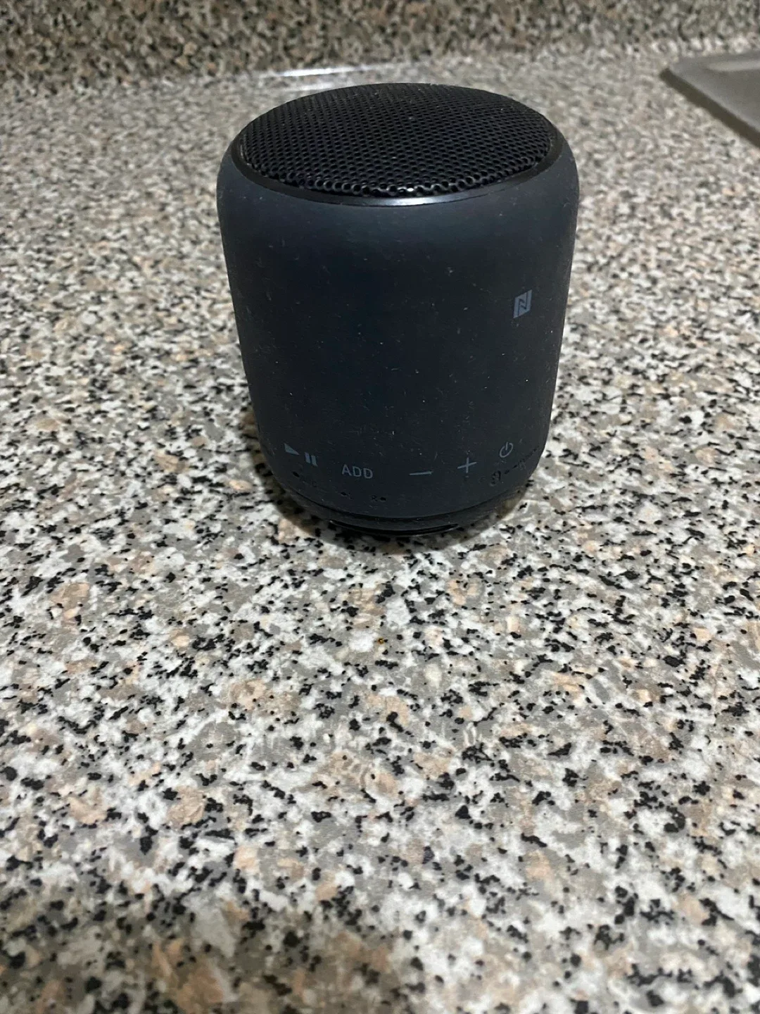 Sony SRS-XB10 Wireless Speaker - Black image indicator(3)