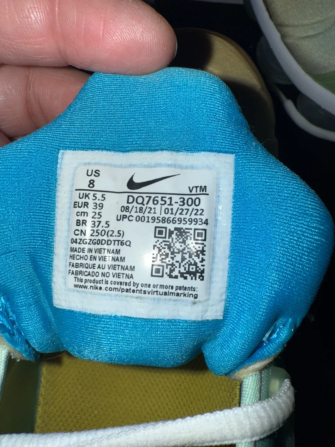 Nike Air VaporMax Plus Size 8 image indicator(4)