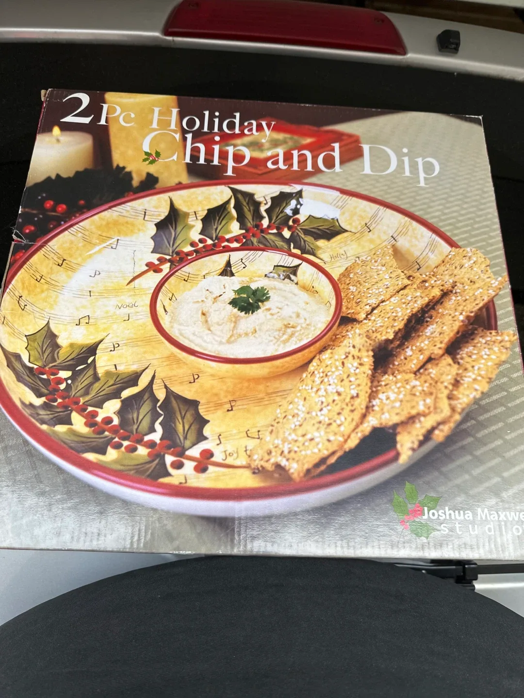2 Pc Holiday Chip and Dip Serving Set