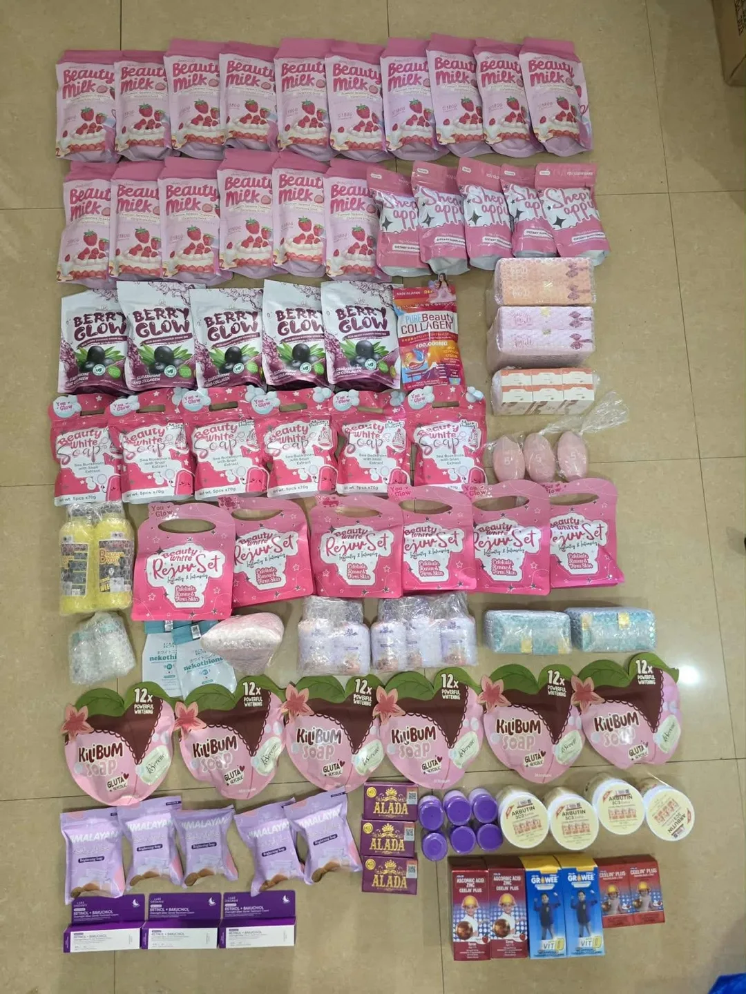 Mixed Lot of Beauty & Skincare Products image indicator(4)