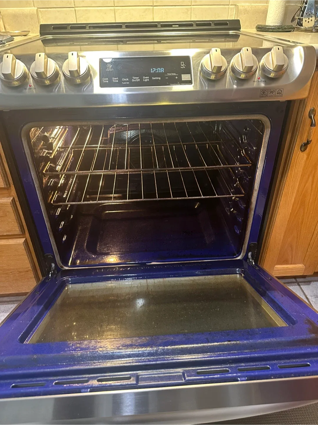 LG LSE4611ST Electric Range image indicator(3)