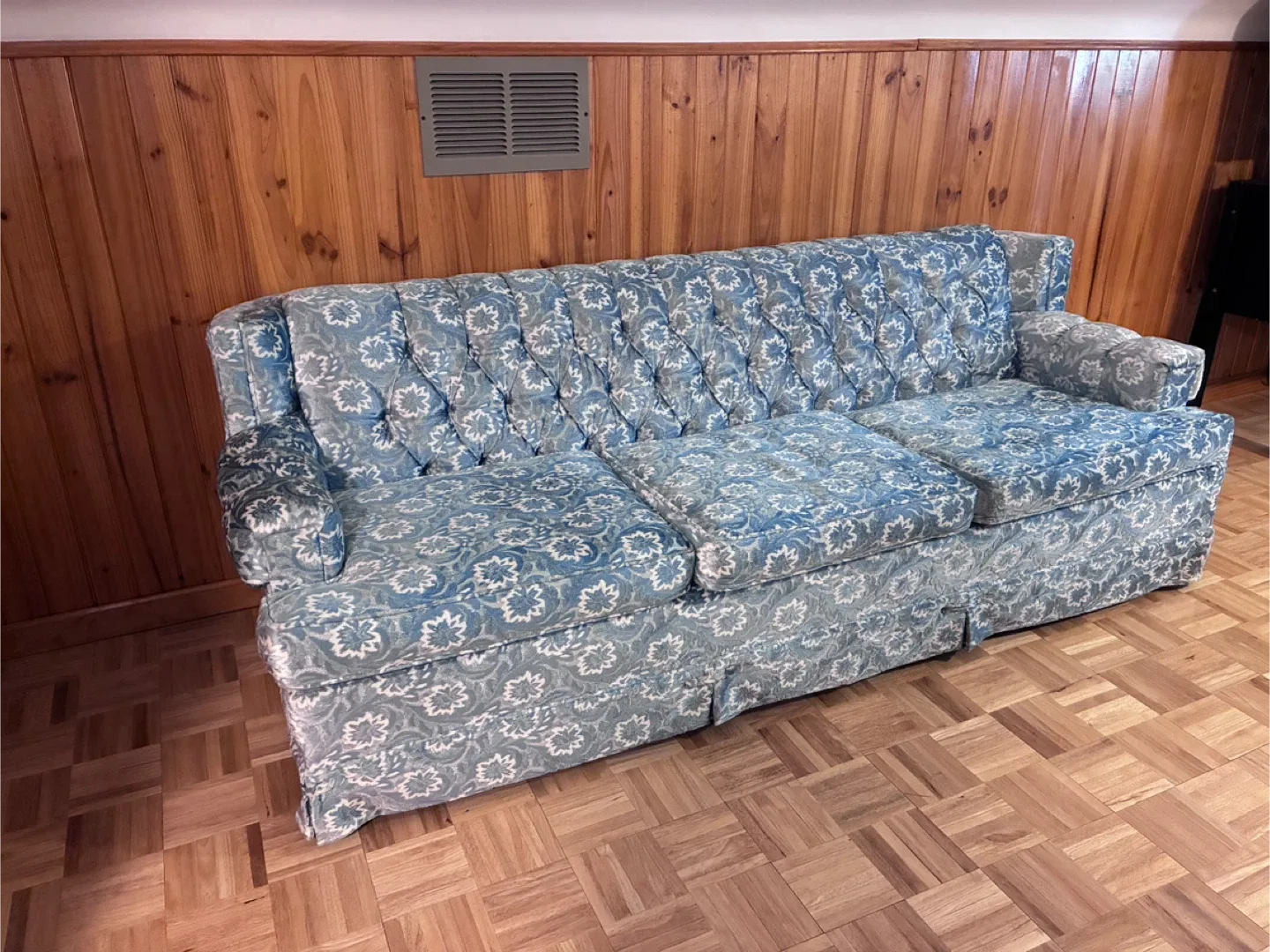 Vintage / Antique Floral Patterned Sofa (7'2")