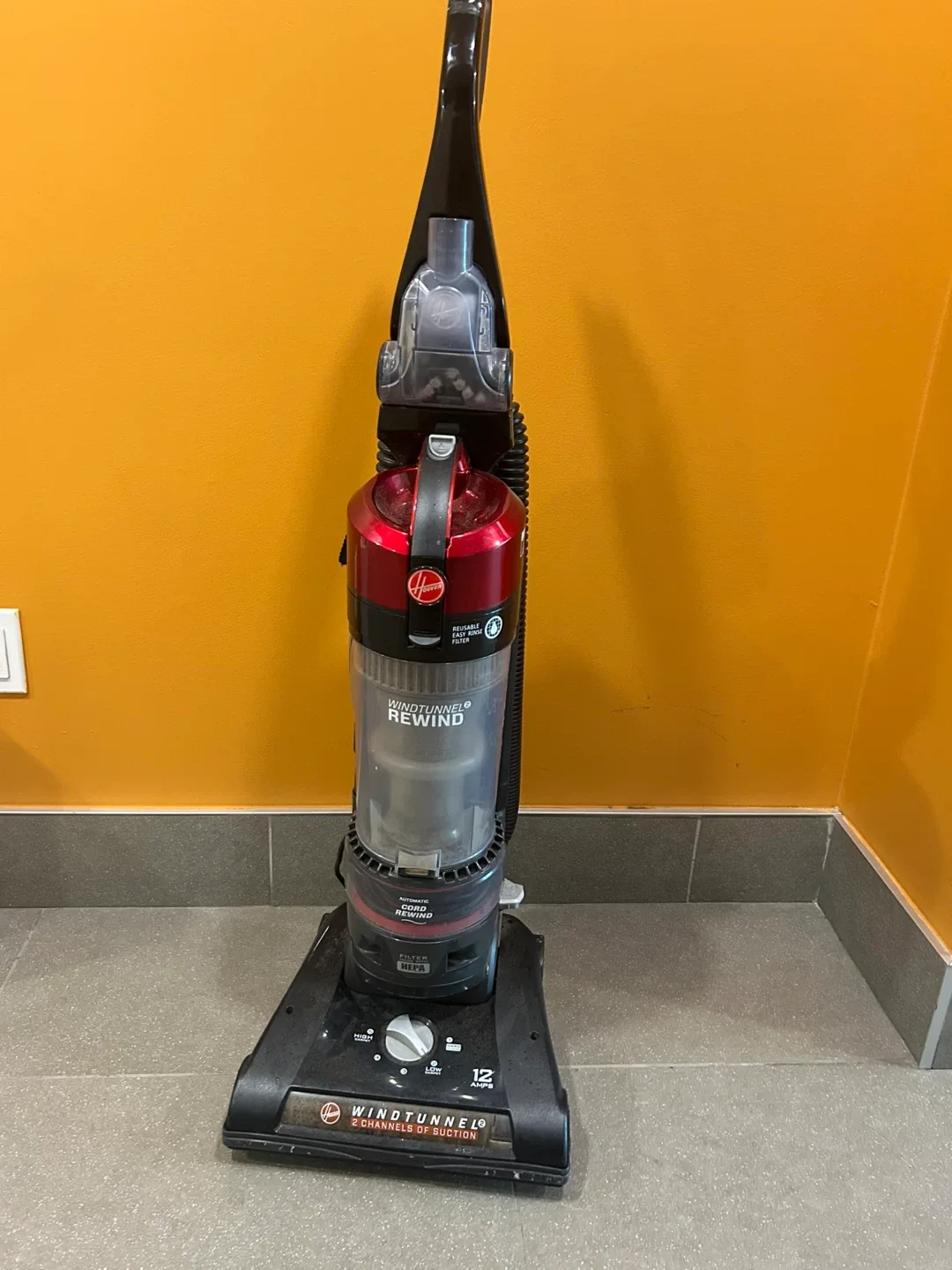 Hoover WindTunnel Rewind Vacuum
