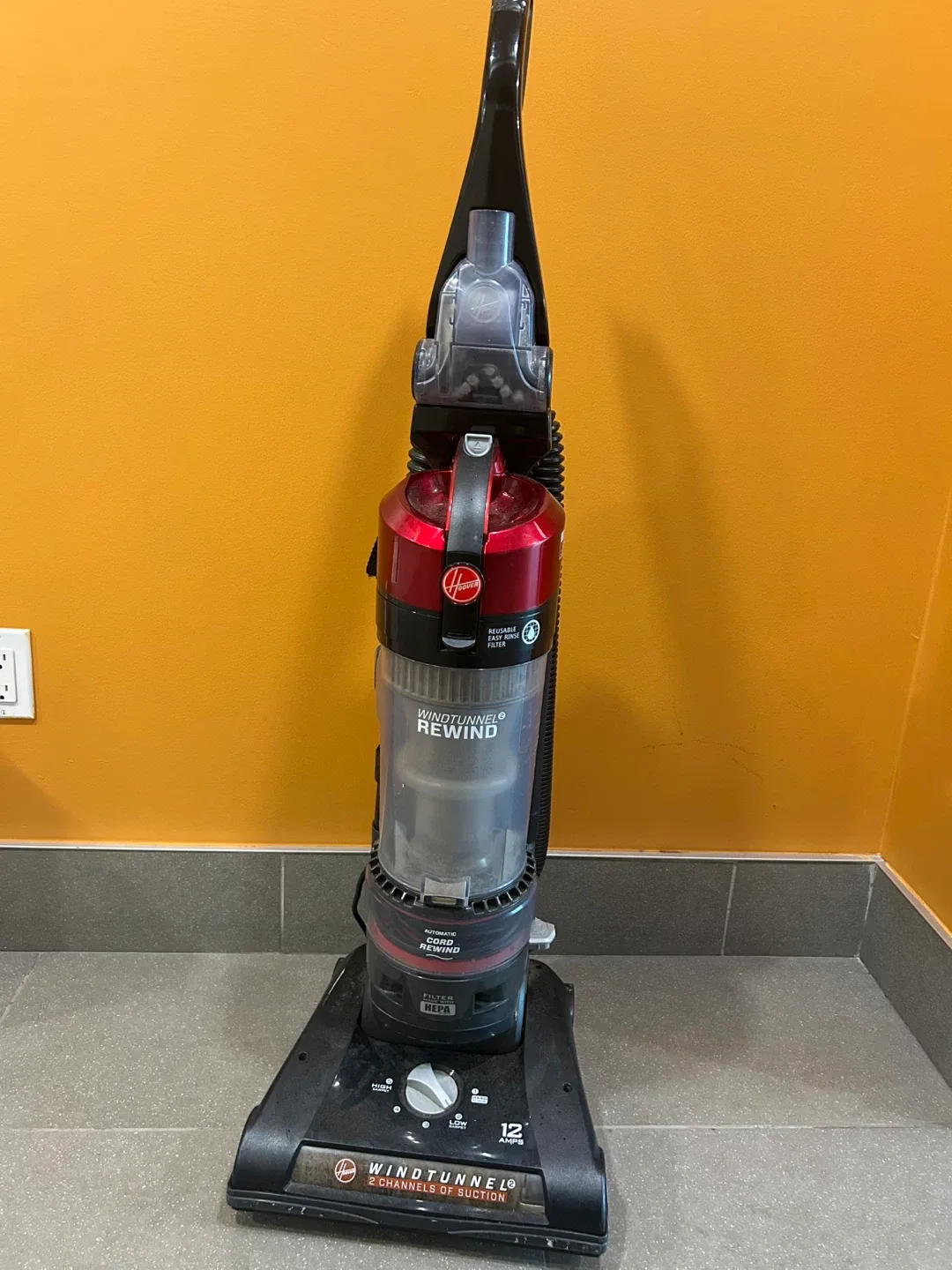 Hoover WindTunnel Rewind Vacuum image indicator(3)