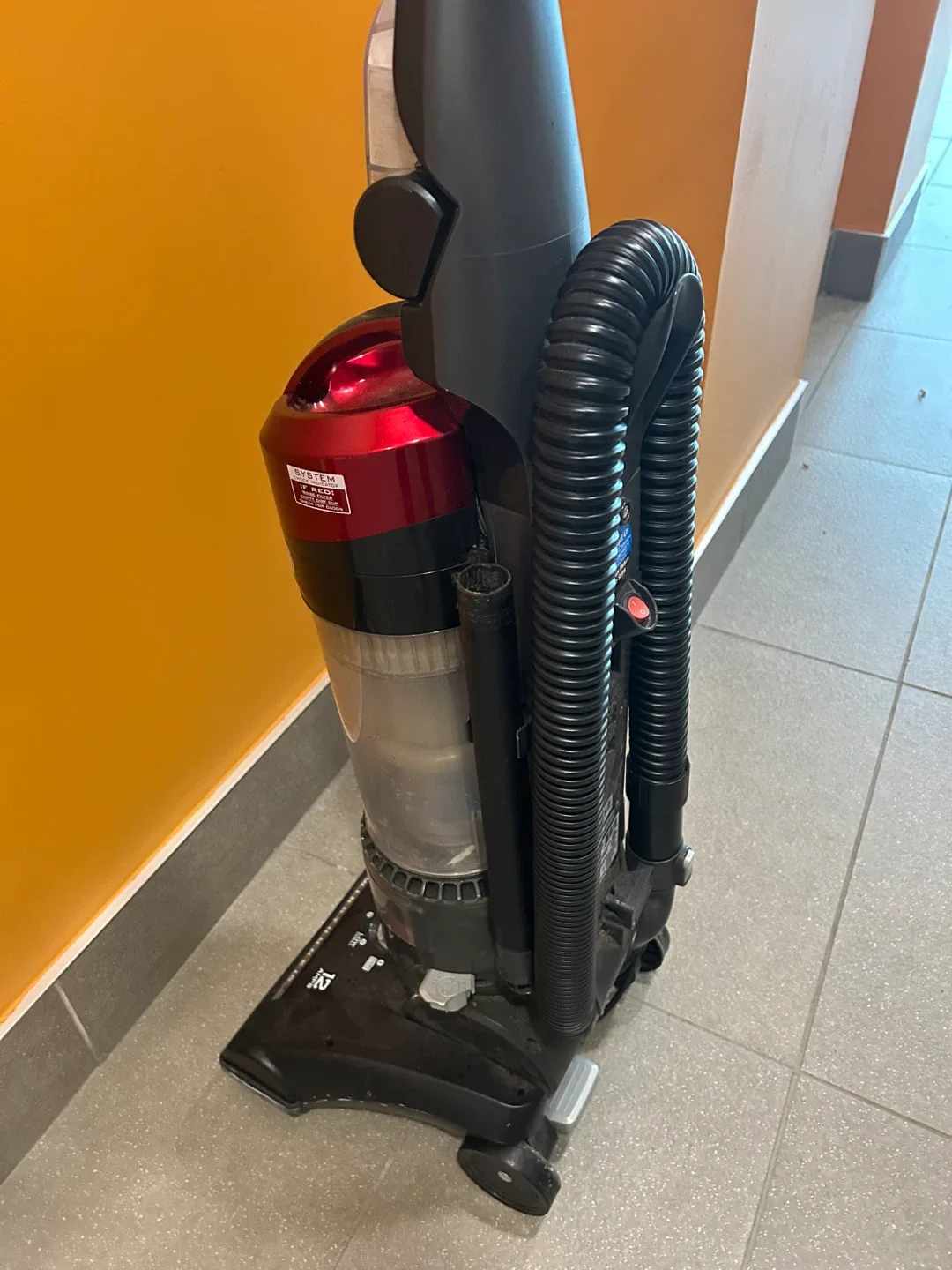 Hoover WindTunnel Rewind Vacuum image indicator(5)