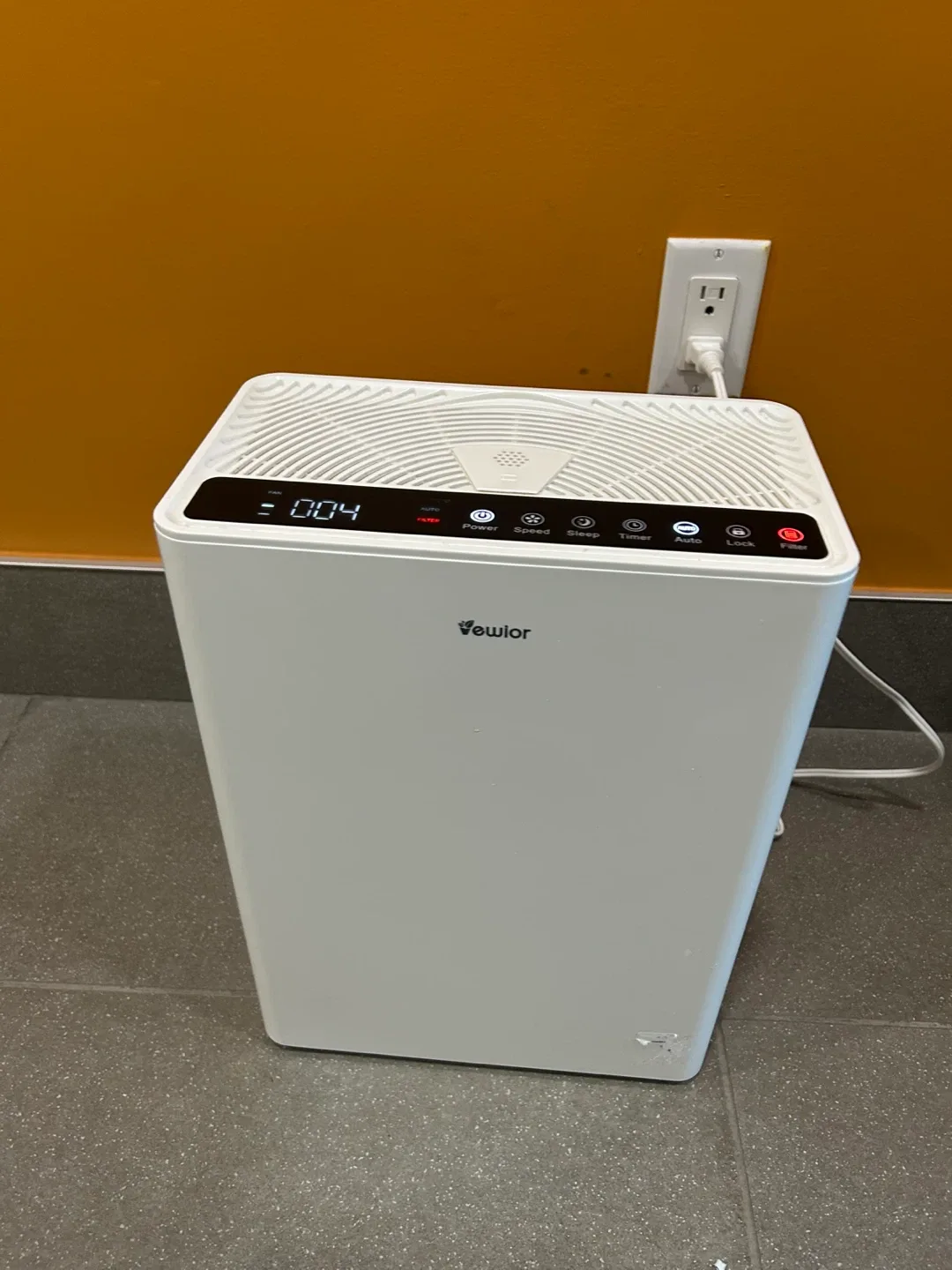 Vewior Air Purifier - Great Condition!
