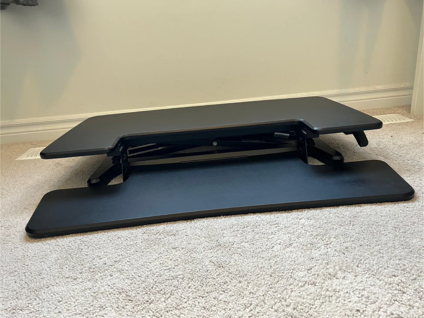 Standing Desk Converter - Black image indicator(2)