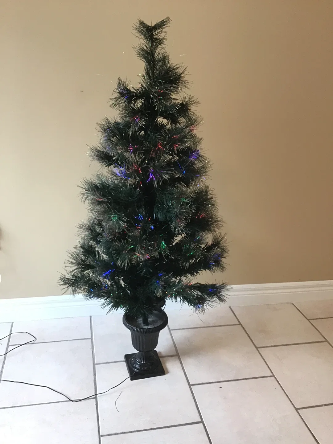 NOMA 4' Colour-Changing Fibre Optic Tree image indicator(4)