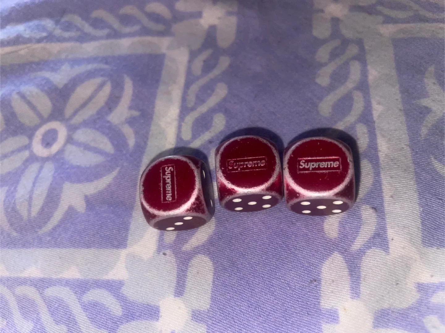 Supreme Dice Set - Red