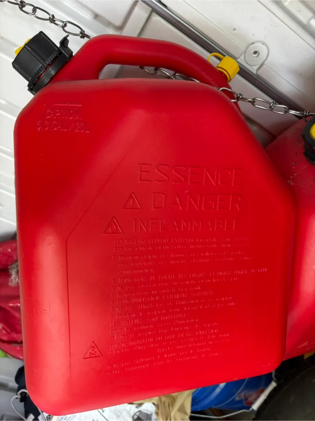 Scepter 20L/5.36G Gasoline Container image indicator(2)