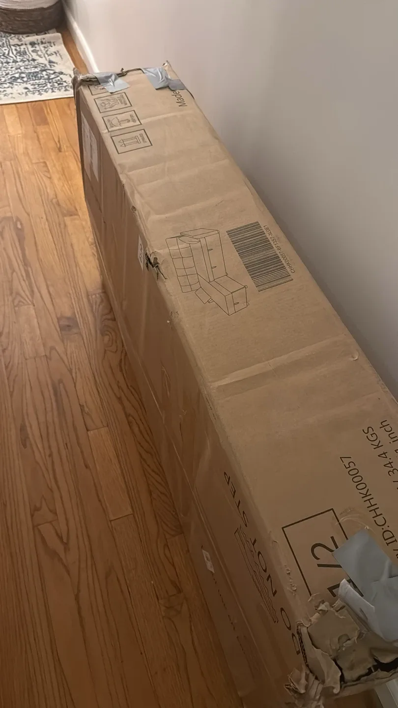 White L-Shaped Pull Out Sofa image indicator(3)