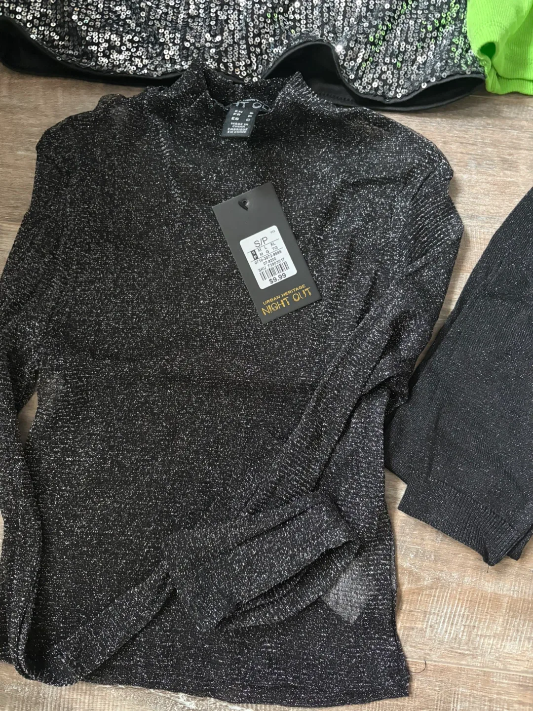 Women top image indicator(3)