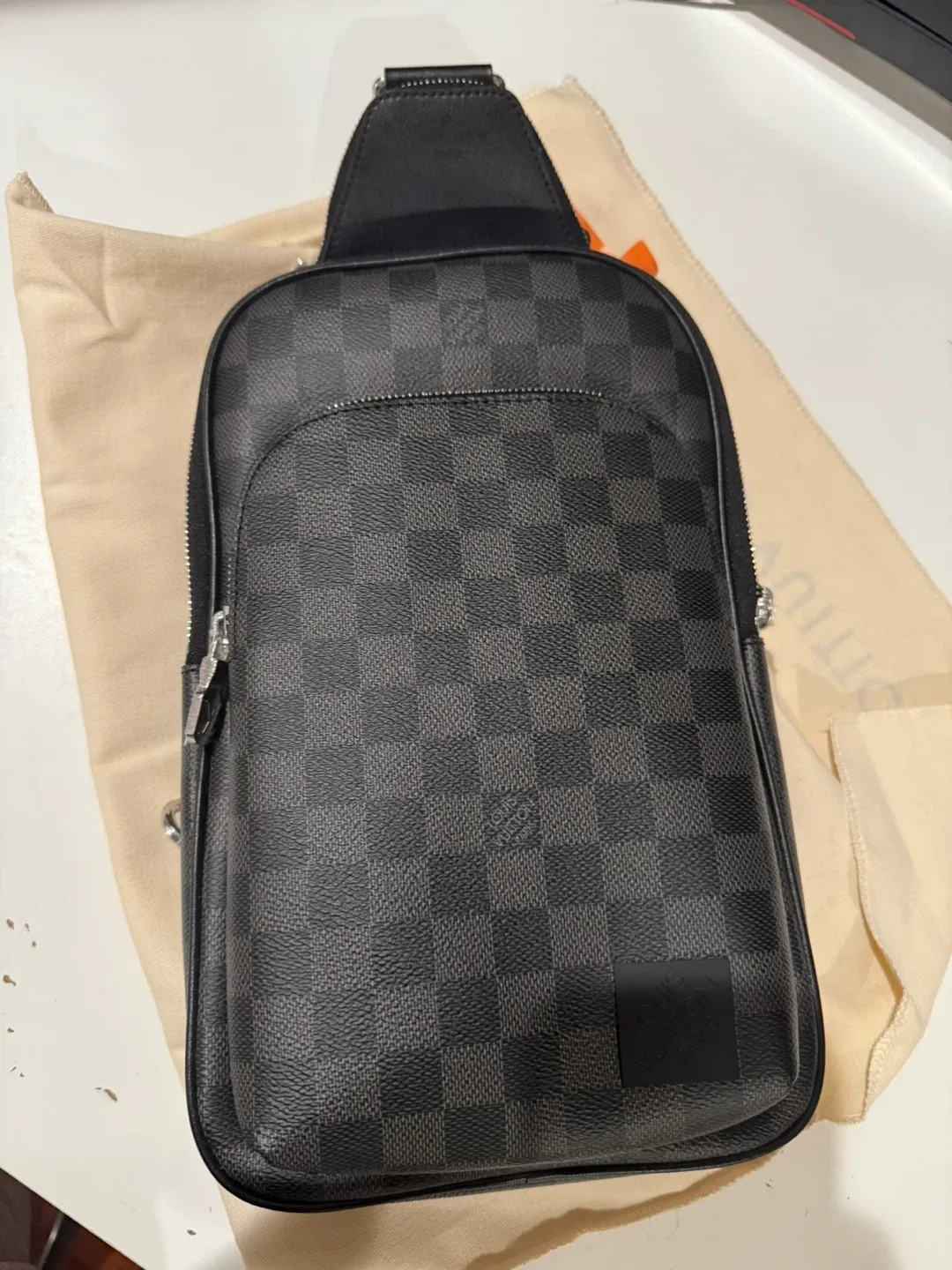 Louis Vuitton Avenue Sling Bag Damier Graphite - New!