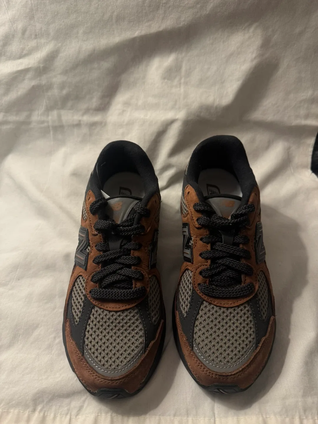 New Balance 2010 sneakers image indicator(2)